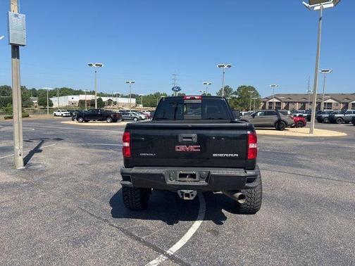 Onyx Black 2017 GMC Sierra 2500 Denali