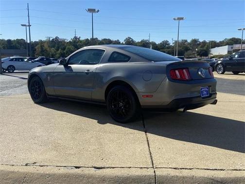 2011 Ford Mustang V6 Premium