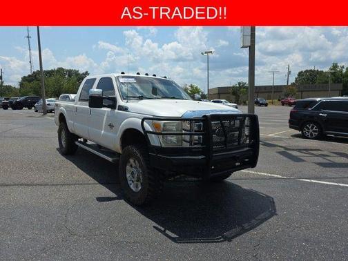 White Platinum Clearcoat Metallic 2013 Ford F-250 Lariat