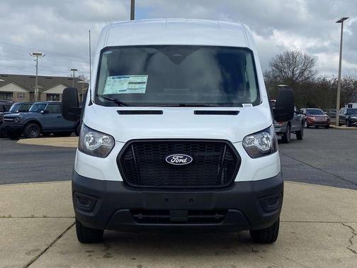 2026 Ford Transit-250 148 WB Medium Roof Cargo