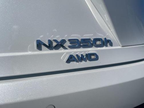 2025 Lexus NX 350h Luxury