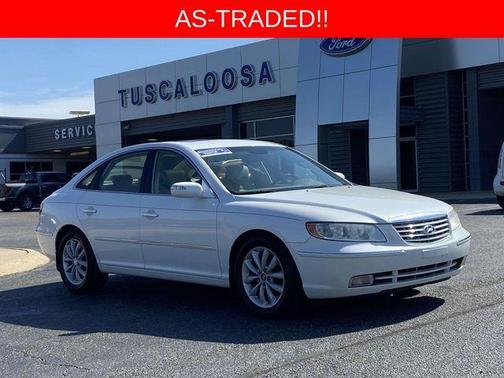 White 2008 Hyundai Azera Limited