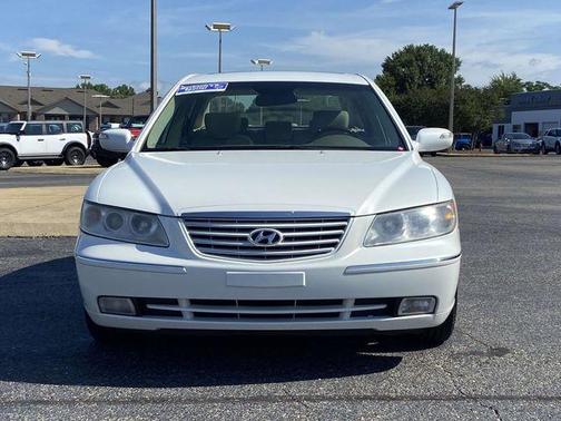 White 2008 Hyundai Azera Limited