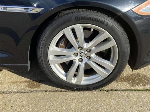 2012 Jaguar XJ L Portfolio