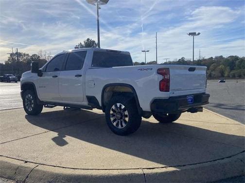 2022 Chevrolet Silverado 2500 Custom
