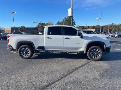 2022 Chevrolet Silverado 2500 Custom