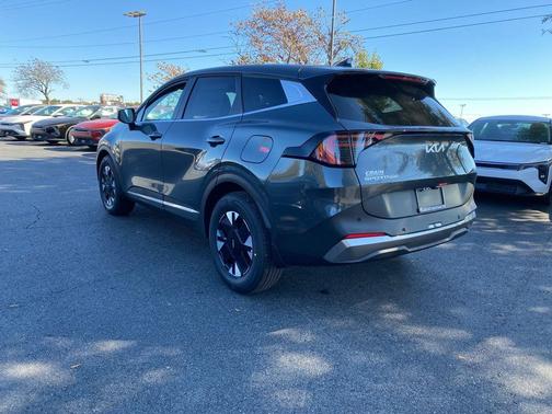 Gravity Gray 2026 Kia Sportage Hybrid LX