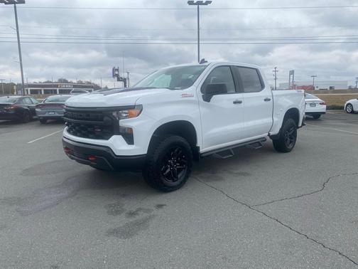 2024 Chevrolet Silverado 1500 Custom Trail Boss