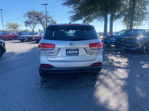 2018 Kia Sorento LX