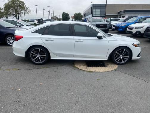 2022 Honda Civic Touring