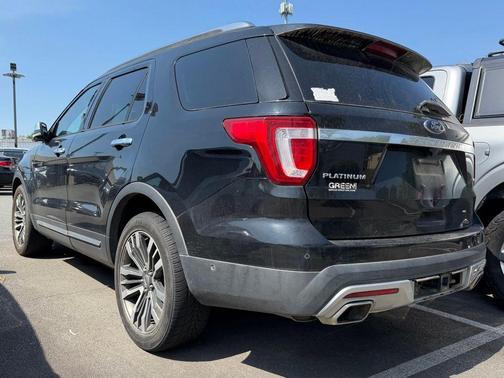 Shadow Black 2016 Ford Explorer Platinum