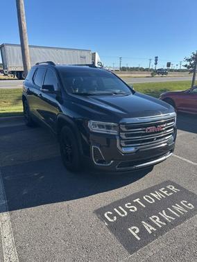 2022 GMC Acadia AT4