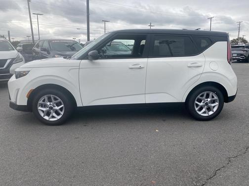 2025 Kia Soul S