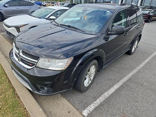 Pitch Black Clearcoat 2018 Dodge Journey SXT