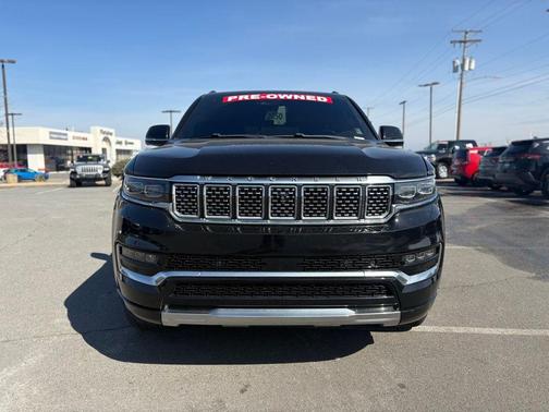 2022 Jeep Grand Wagoneer Series III