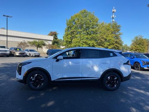 2026 Kia Sportage LX