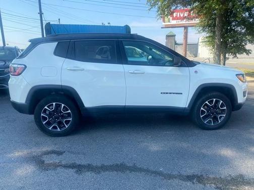 2020 Jeep Compass Trailhawk