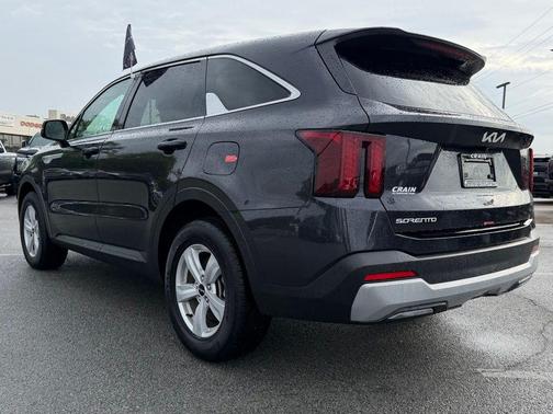 Metal 2026 Kia Sorento LX