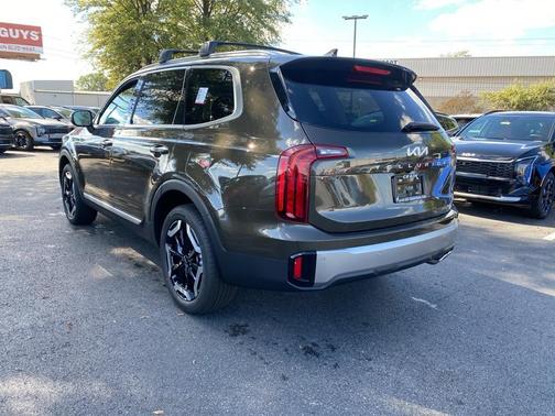 2025 Kia Telluride S