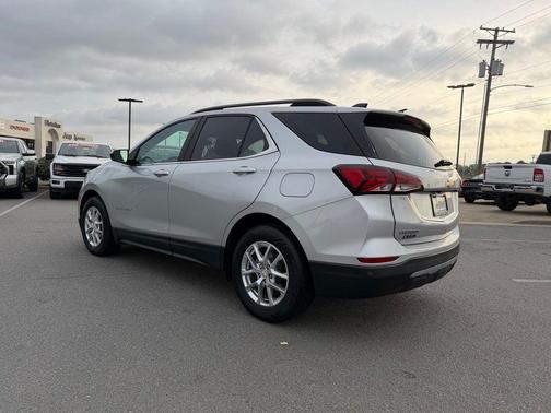 Silver Ice Metallic 2022 Chevrolet Equinox 1LT
