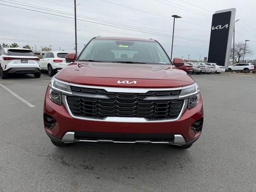 Mars Orange 2026 Kia Seltos S