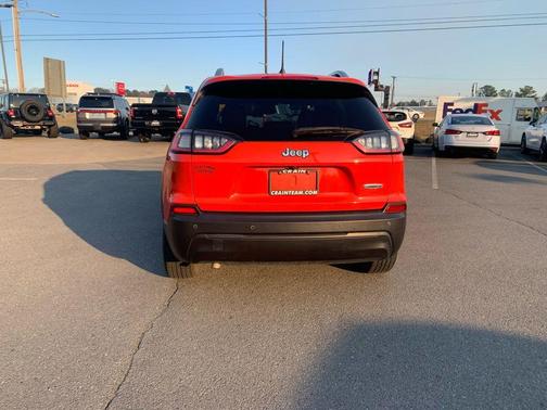 2021 Jeep Cherokee Latitude Plus