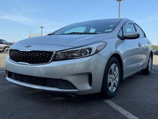 Silky Silver 2018 Kia Forte LX