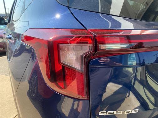 2026 Kia Seltos LX
