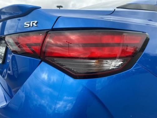 2022 Nissan Sentra SR
