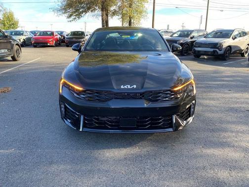 Aurora Black Pearl 2026 Kia K5 GT