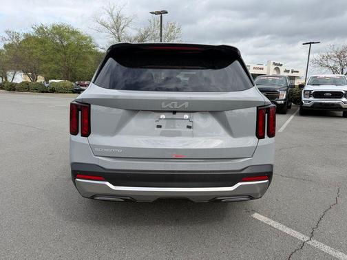 Wolf Gray 2026 Kia Sorento S