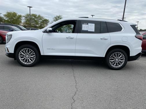 2024 GMC Acadia Denali