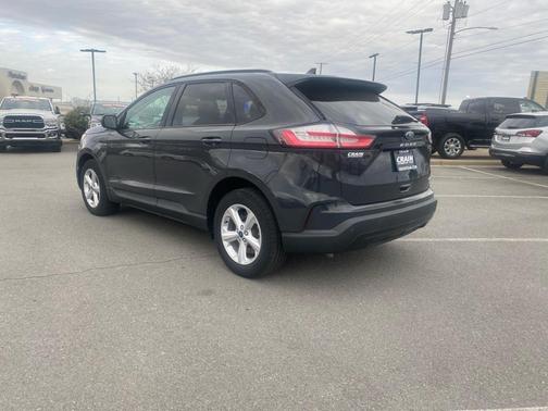 2021 Ford Edge SE