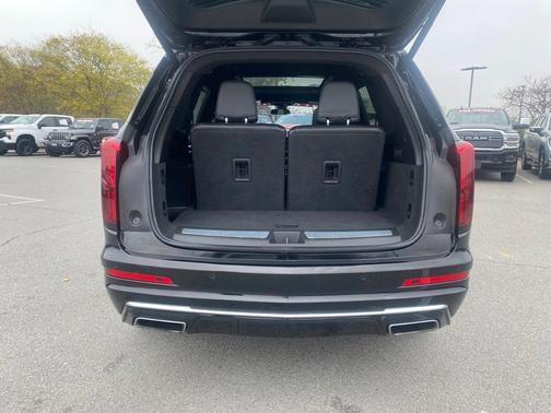 2023 Cadillac XT6 Premium Luxury AWD