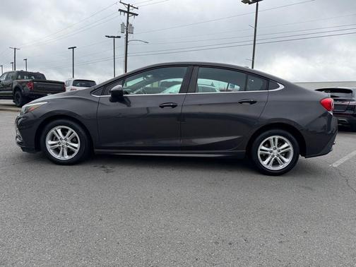 Tungsten Metallic 2017 Chevrolet Cruze LT
