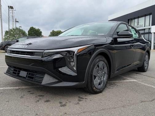 Aurora Black Pearl 2026 Kia K4 LX
