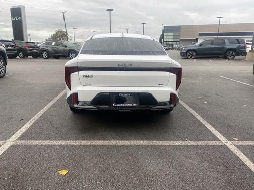 2025 Kia K4 GT-Line