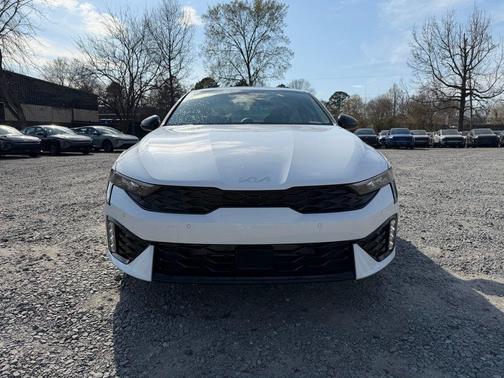 Snow White Pearl 2026 Kia K5 GT-Line