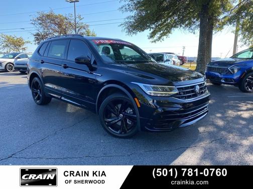 2023 Volkswagen Tiguan 2.0T SE R-Line Black