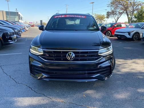 2023 Volkswagen Tiguan 2.0T SE R-Line Black
