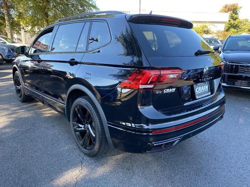 2023 Volkswagen Tiguan 2.0T SE R-Line Black