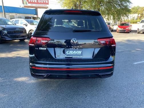 2023 Volkswagen Tiguan 2.0T SE R-Line Black