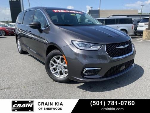 2023 Chrysler Pacifica Touring-L