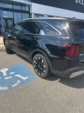 2024 Kia Sorento EX