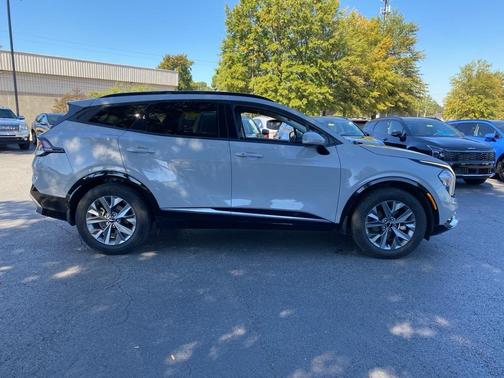 2023 Kia Sportage SX