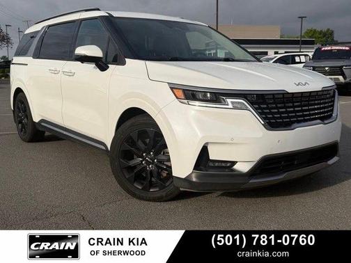Snow White Pearl 2024 Kia Carnival SX