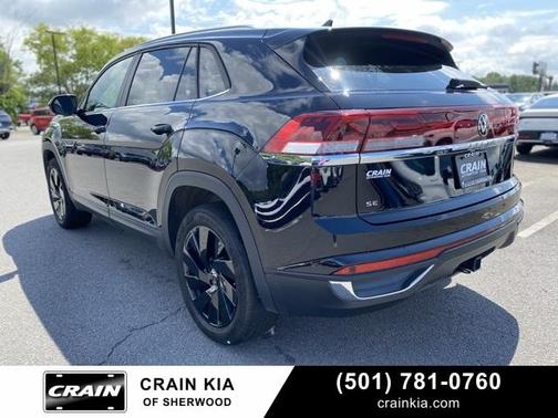 2024 Volkswagen Atlas Cross Sport 2.0T SE w/Technology