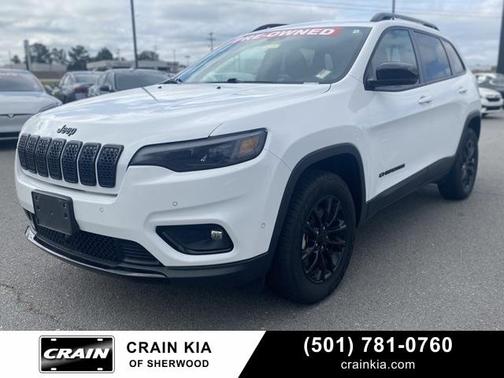2023 Jeep Cherokee Altitude Lux