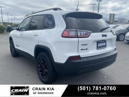 2023 Jeep Cherokee Altitude Lux