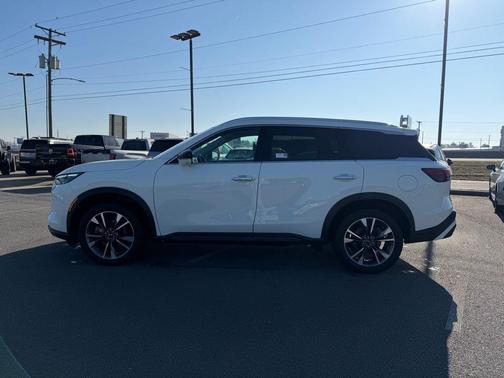 2024 INFINITI QX60 Luxe